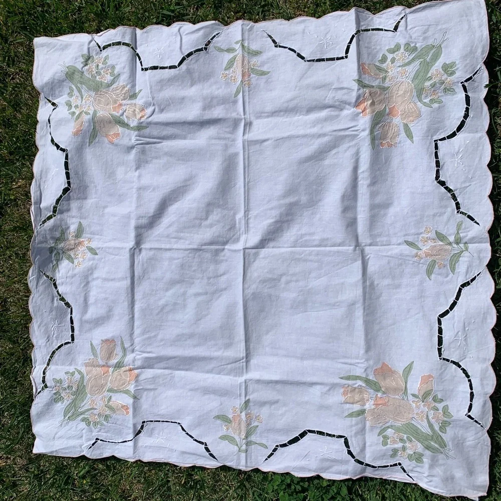 Table cloth